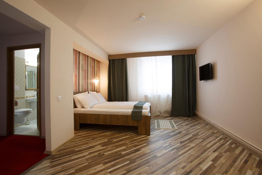 Pensiunea Trip Brasov Exterior photo
