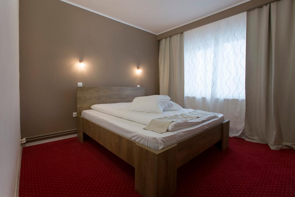 Pensiunea Trip Brasov Exterior photo