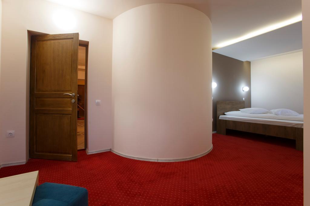 Pensiunea Trip Brasov Exterior photo
